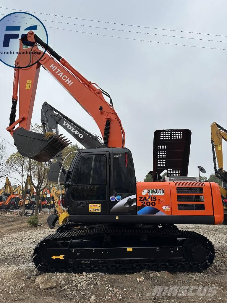 Hitachi ZX 200 Excavatoare pe șenile
