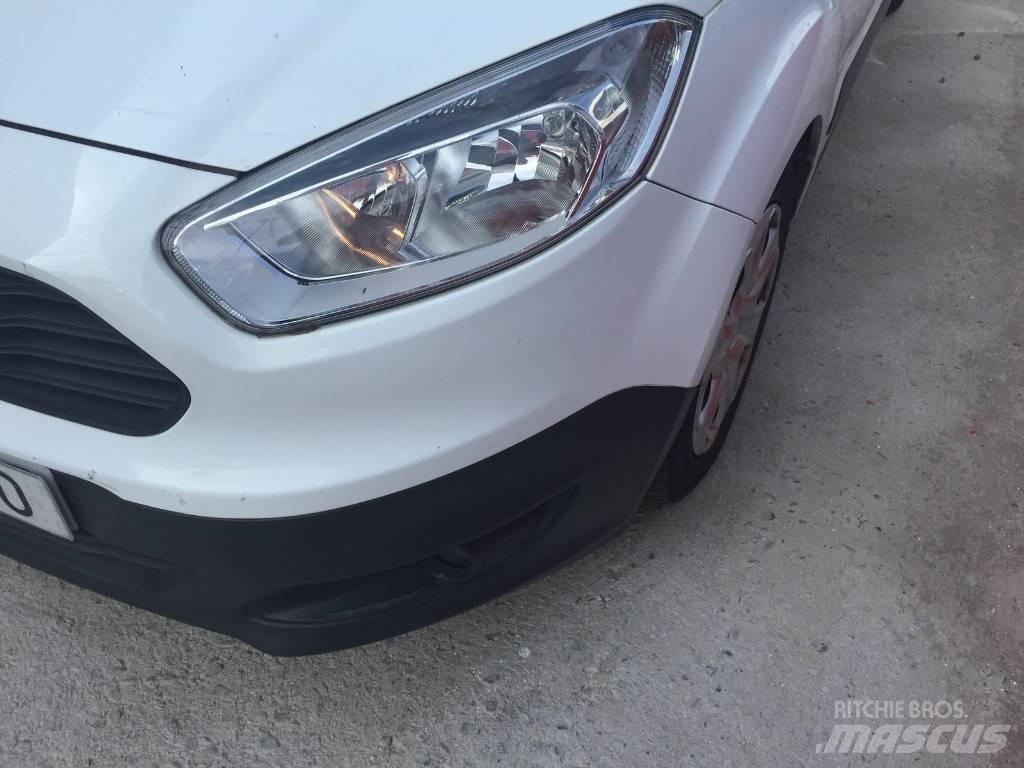 Ford Courier Autoutilitara transoprt marfuri