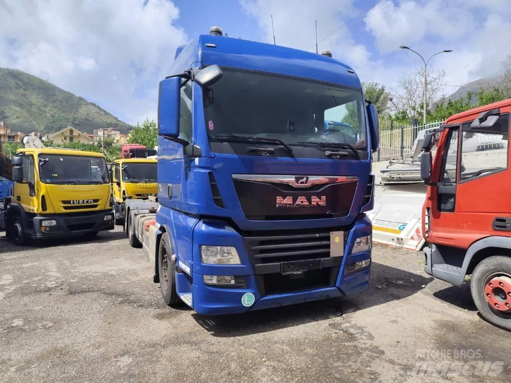 MAN TGX 26.420 Camion cadru container