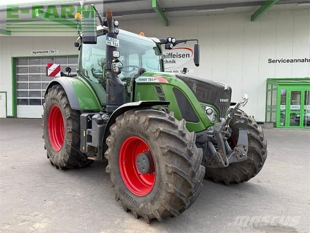 Fendt 724 vario s4 Tractoare