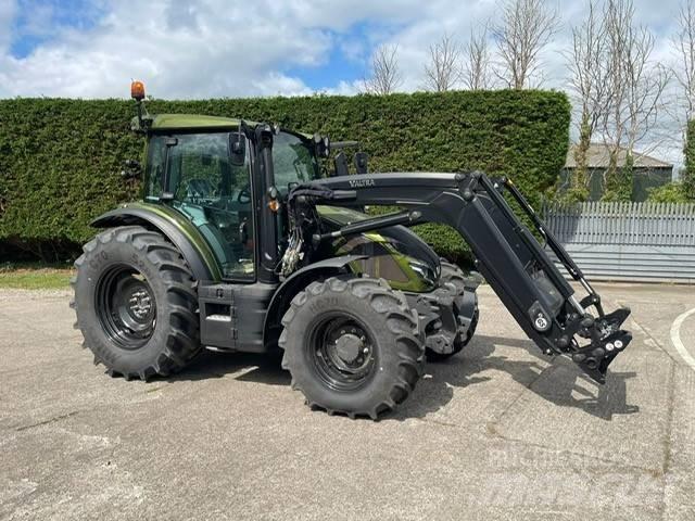 Valtra G 125 Tractoare