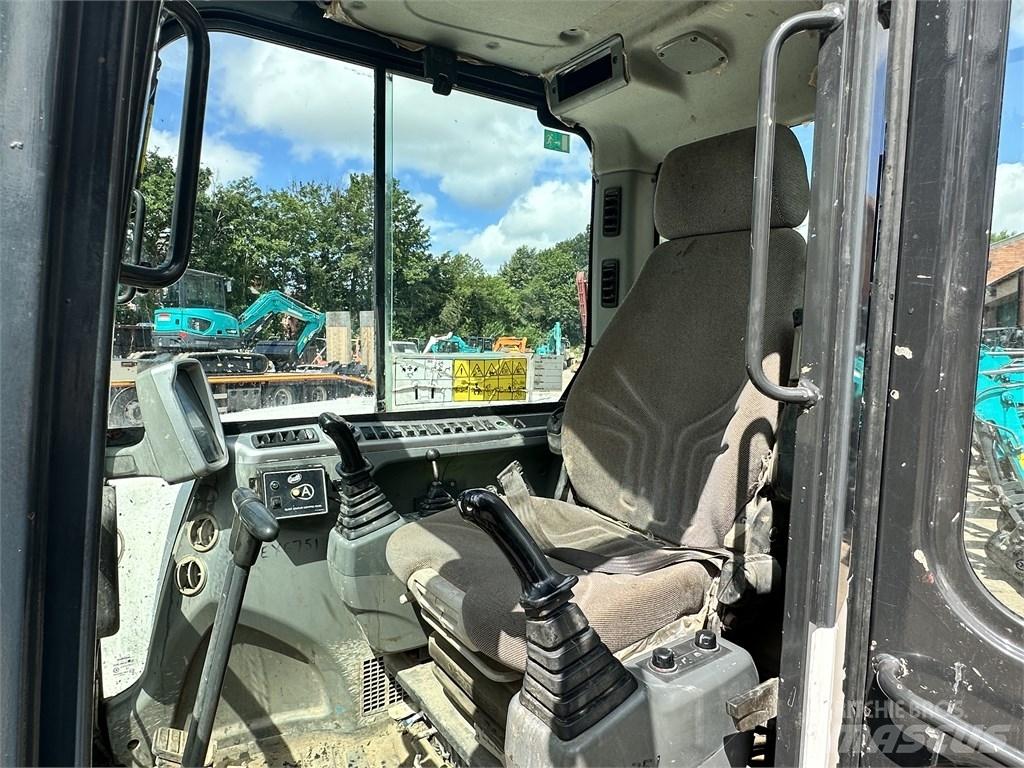 Bobcat E80 Mini excavatoare < 7t
