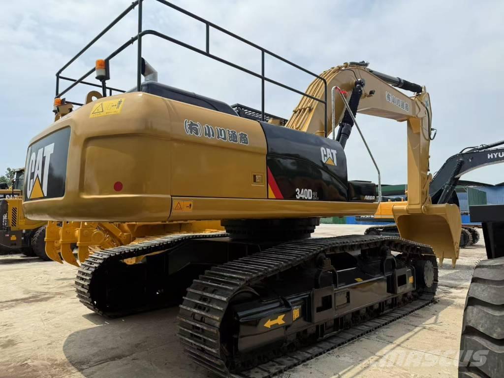 CAT 340 Excavatoare pe șenile
