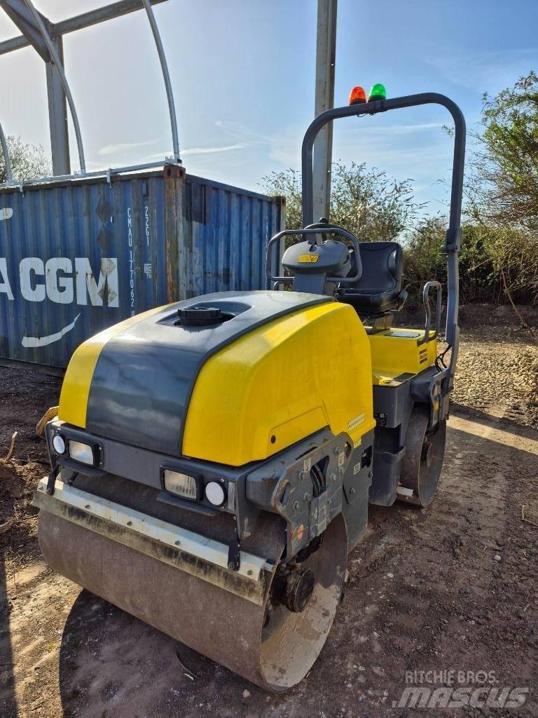 Dynapac CC 1200 Cilindri compactori dubli