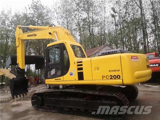 Komatsu pc200-6 Excavatoare pe șenile
