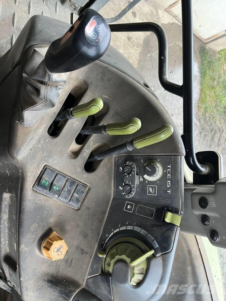 CLAAS Arion 610 C Tractoare