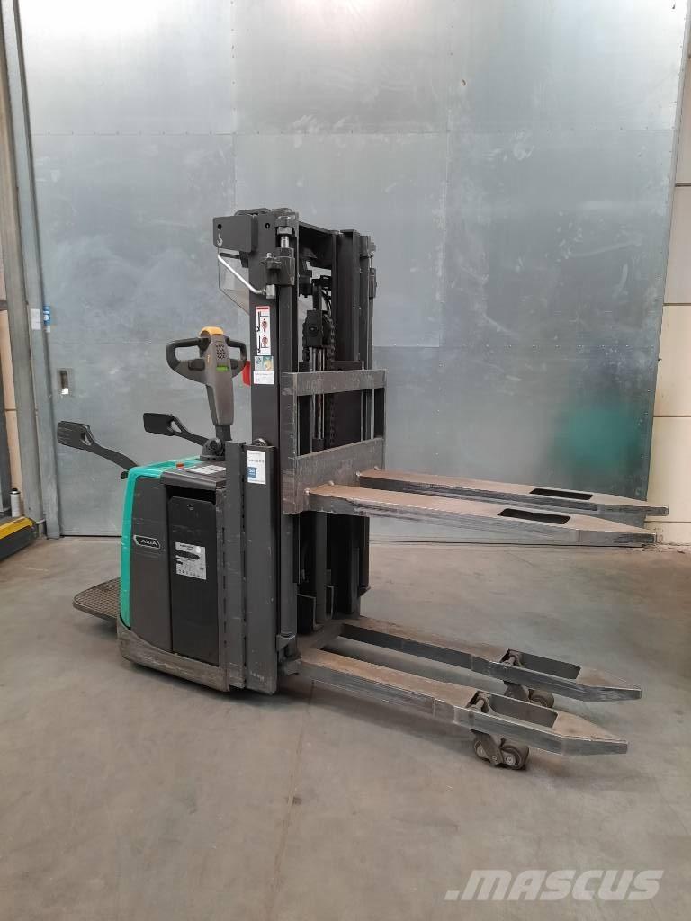 Mitsubishi SBV16P Transpaleti autopropulsanti