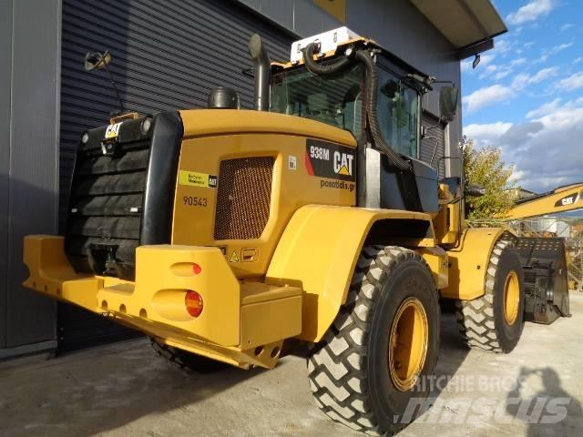 CAT 938M Incarcator pe pneuri