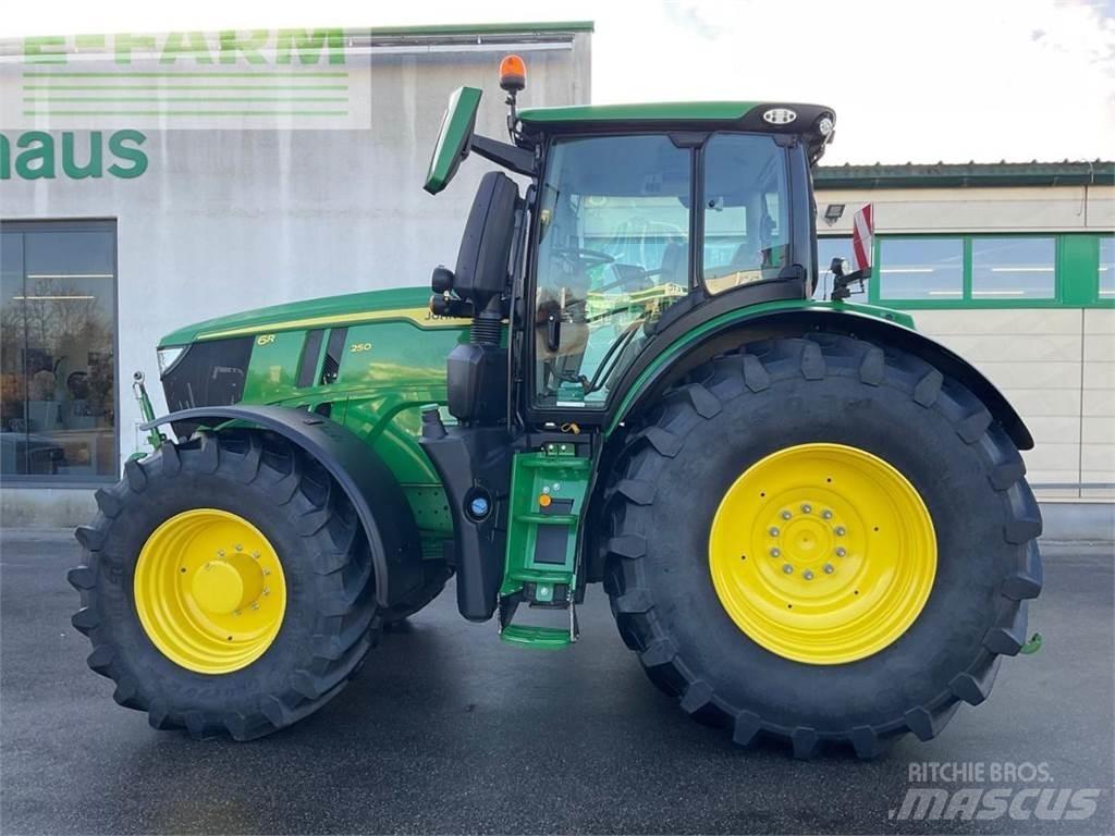 John Deere 6R 250 Tractoare