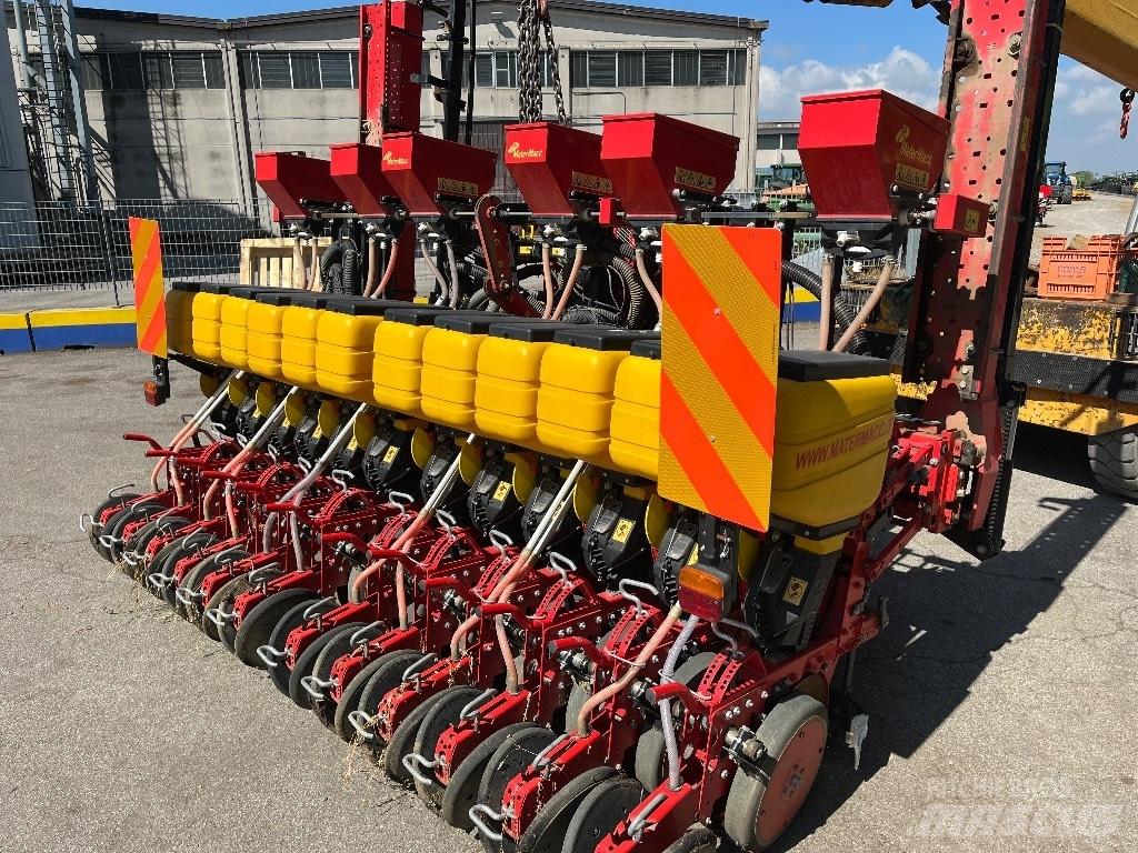 MaterMacc MS 8230 Masini cu insamantare precisa