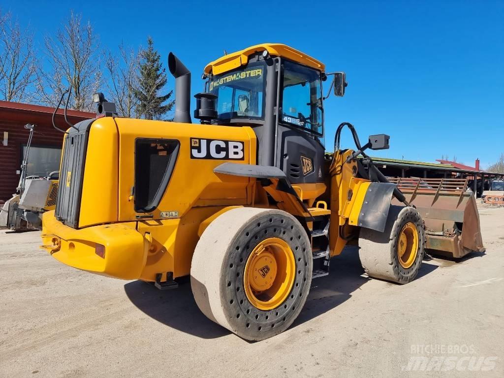 JCB 436 E HT Incarcator pe pneuri