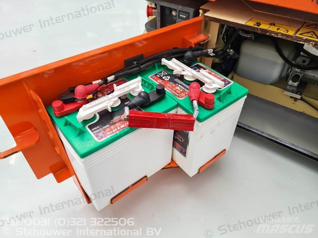JLG 1230ES Alte ascensoare si platforme