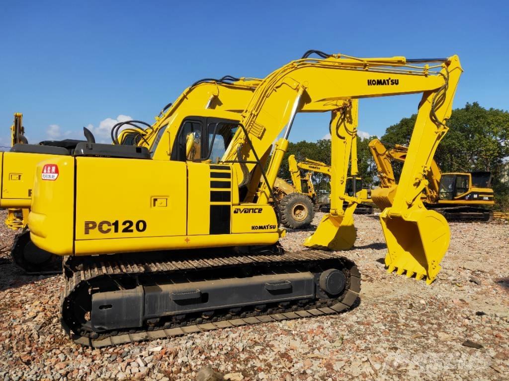 Komatsu PC120-6 Excavatoare 7t - 12t