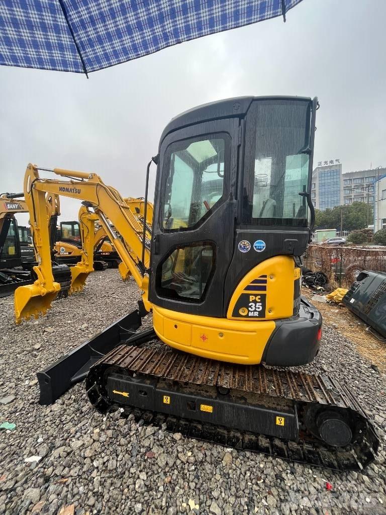 Komatsu PC 35 Excavatoare pe șenile
