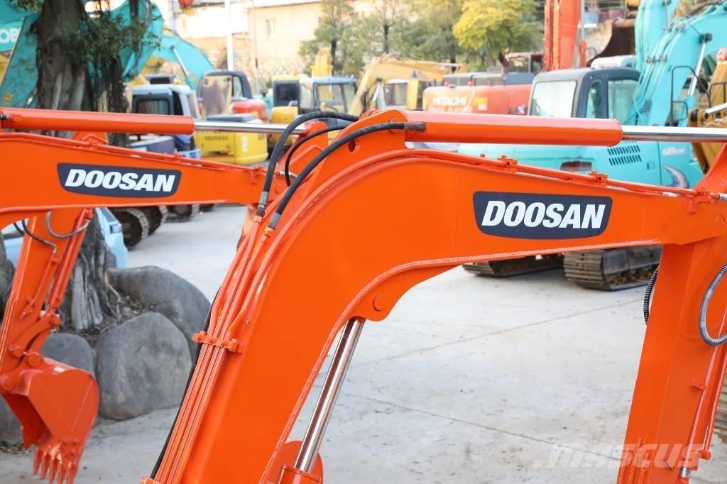 Doosan DH 60-7 Mini excavatoare < 7t