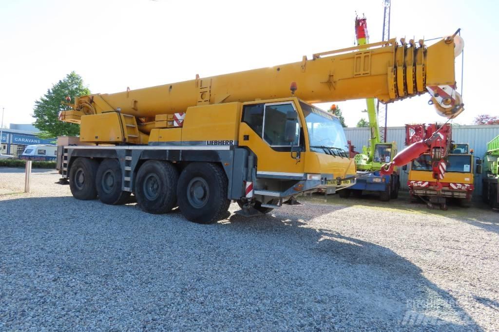 Liebherr LTM 1060-2 Macara pentru orice teren