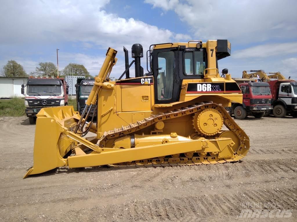 CAT D 6 R XL Buldozere