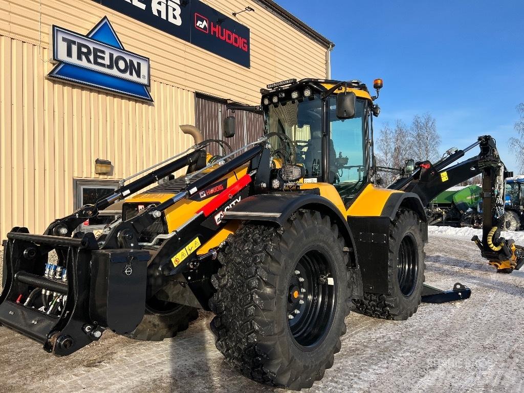 Huddig 1370 Buldoexcavatoare