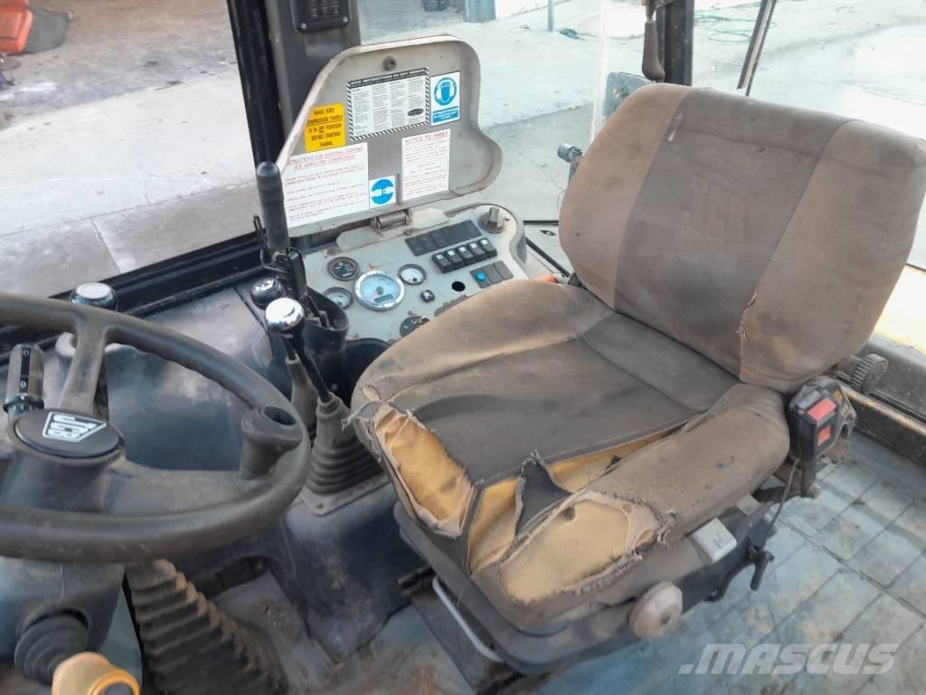 JCB 2 CX Incarcator pe pneuri