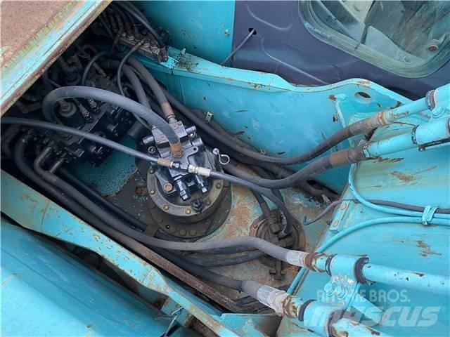 Kobelco SK200 Excavatoare pe șenile
