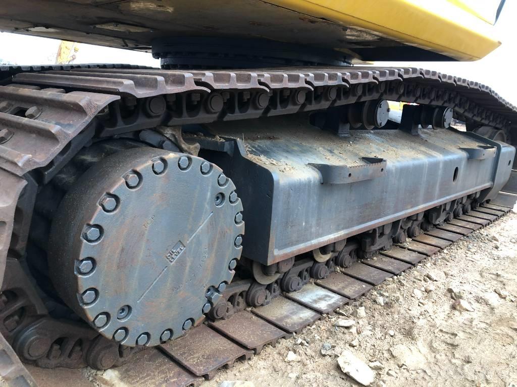 Komatsu 300 -7 Excavatoare pe șenile
