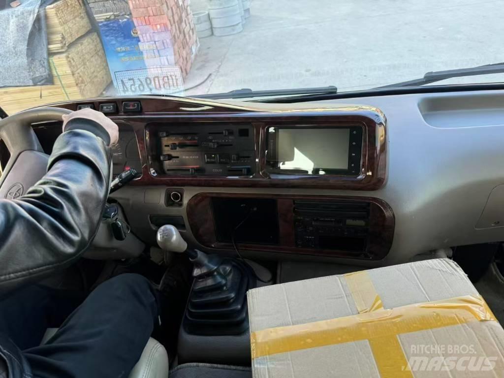 Toyota Coaster Autobuze intercity