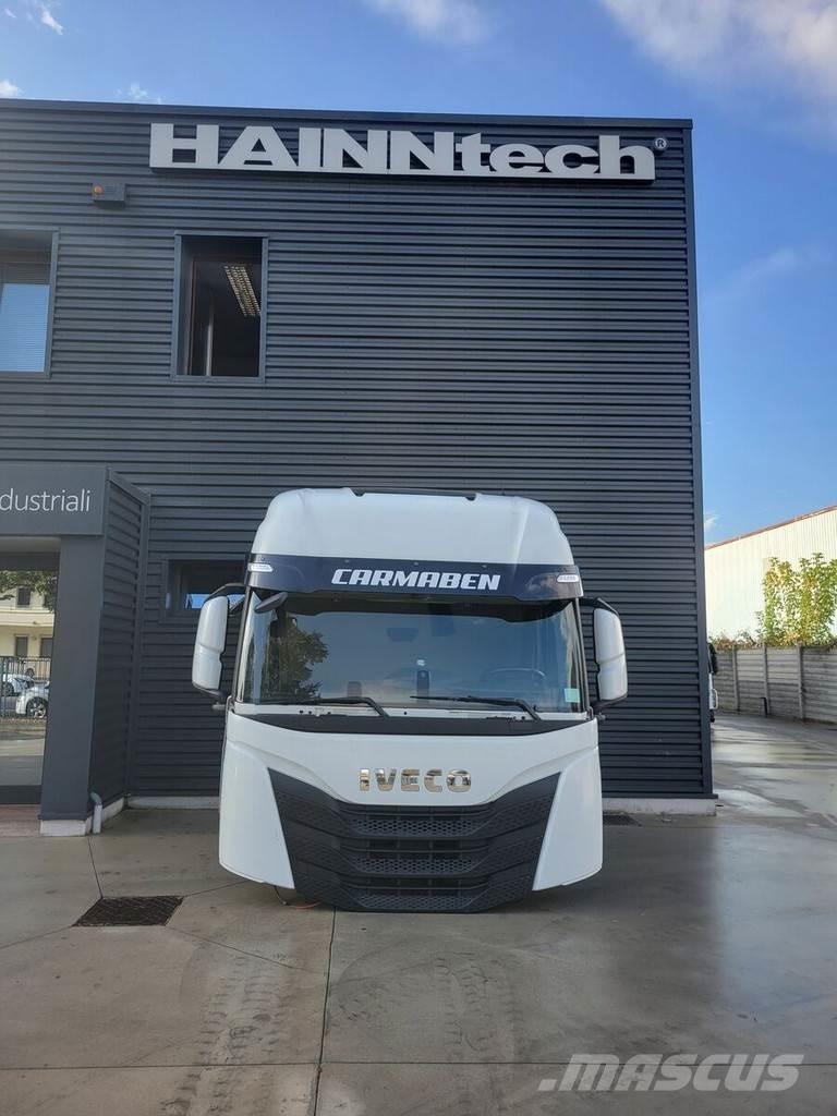 Iveco S-WAY Cabine si interior