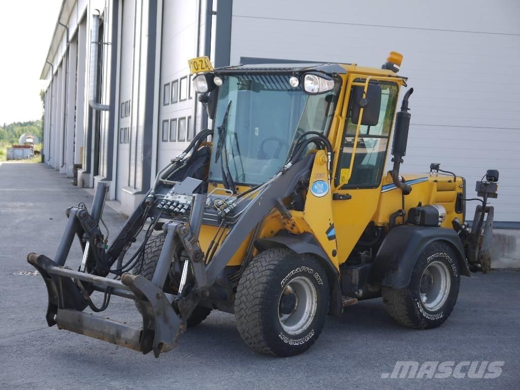 Wille 355 B Incarcator pe pneuri