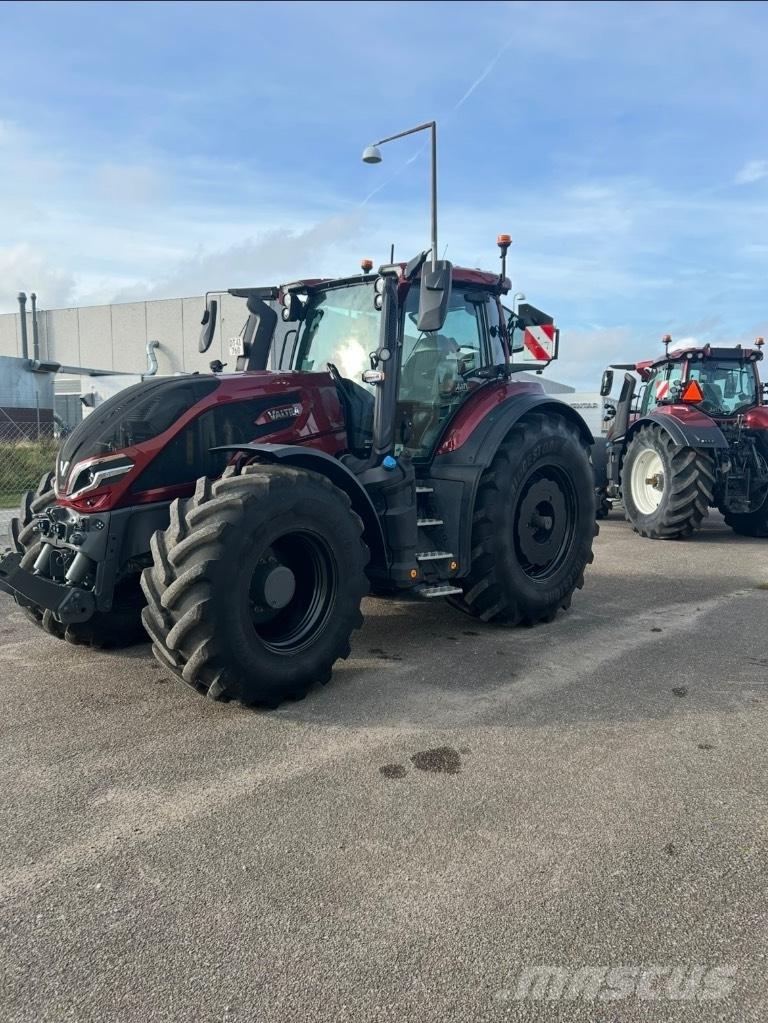 Valtra Q 305 Tractoare
