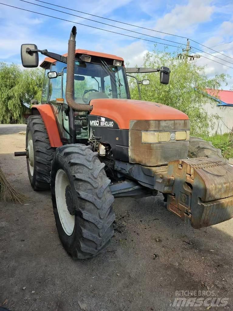 New Holland M160 Tractoare
