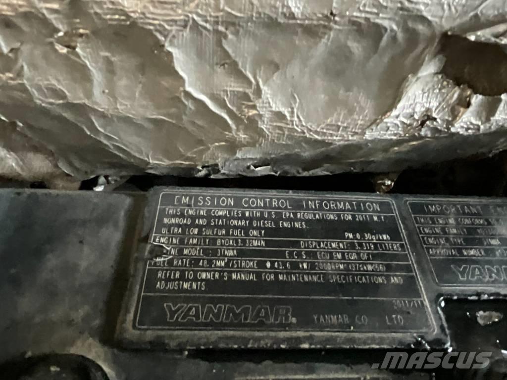 Doosan DX 80 R Excavatoare 7t - 12t