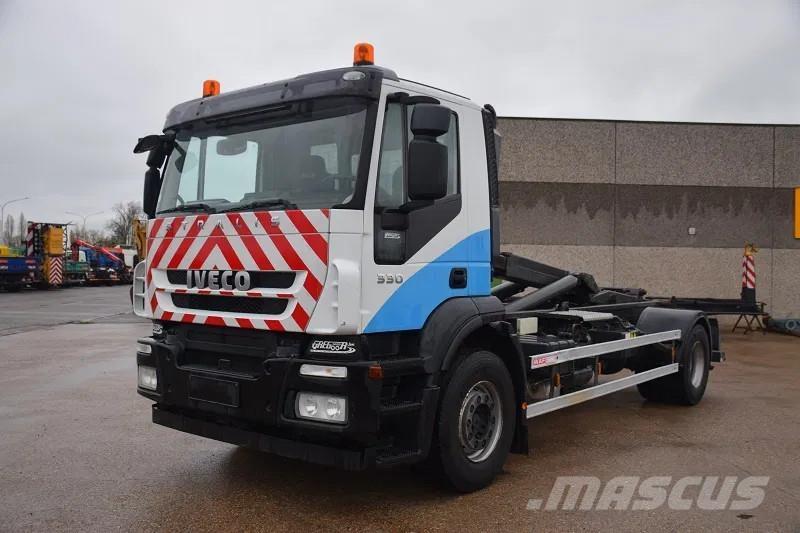 Iveco Stralis 330 Camion cu carlig de ridicare