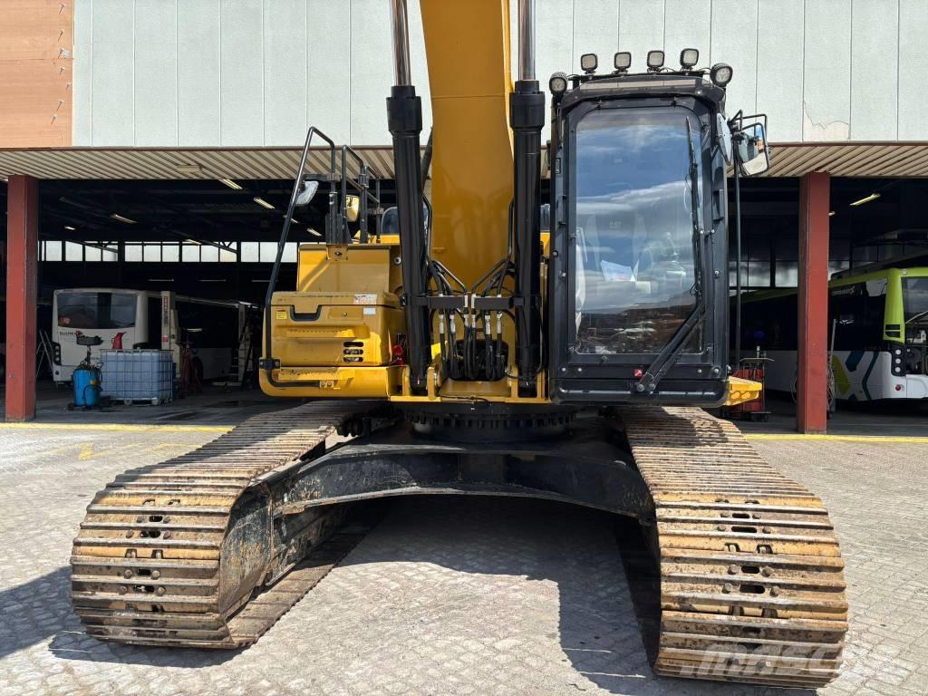 CAT 330FL Excavatoare pe șenile
