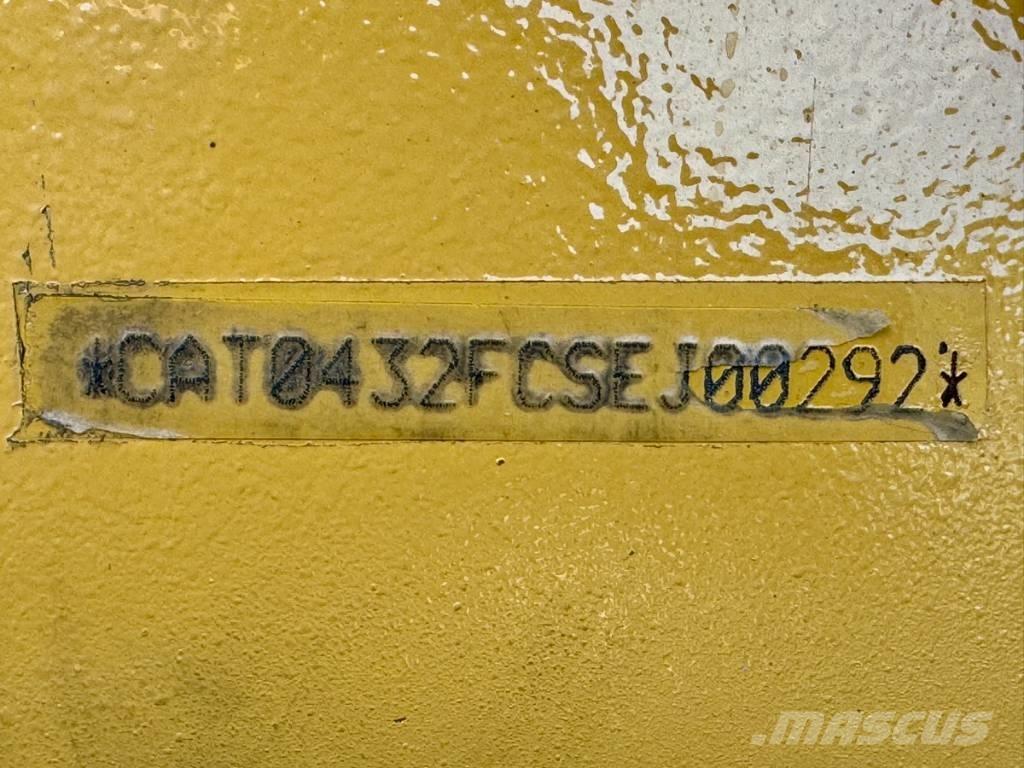 CAT 432 F Buldoexcavatoare