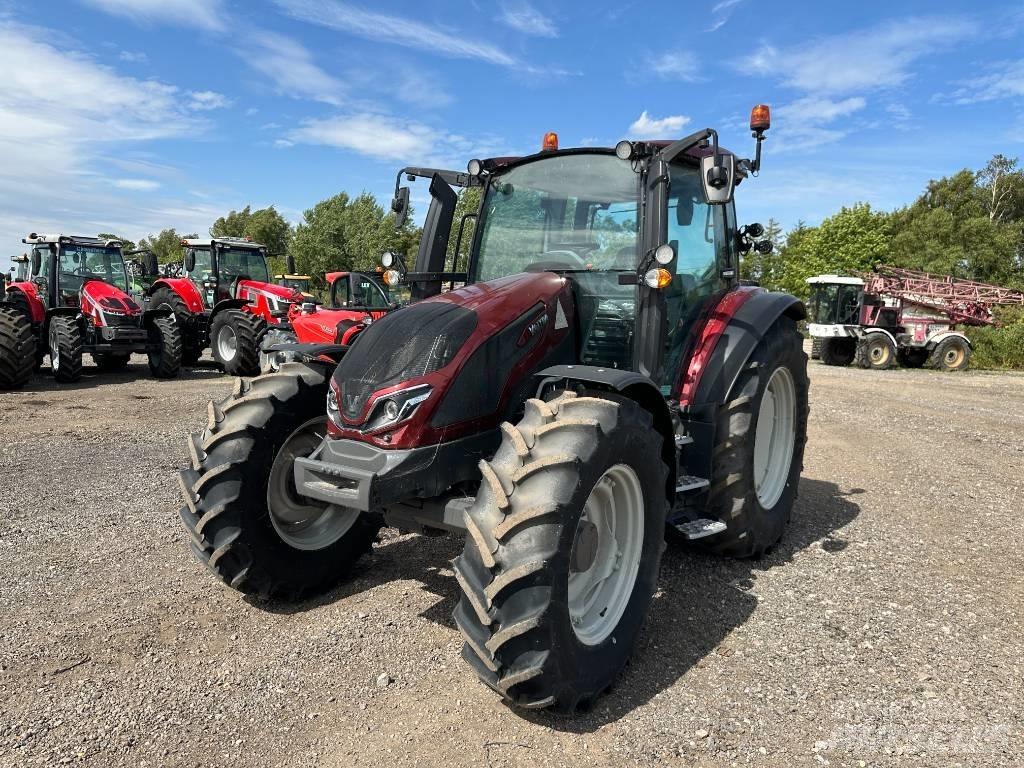 Valtra G 115 Active Tractoare