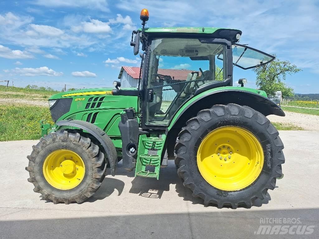 John Deere 6110R Tractoare