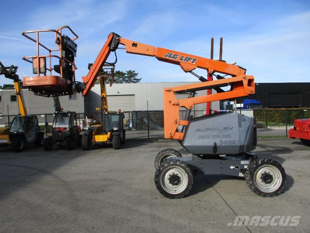 JLG 340 AJ (511) Nacele compacte autopropulsante