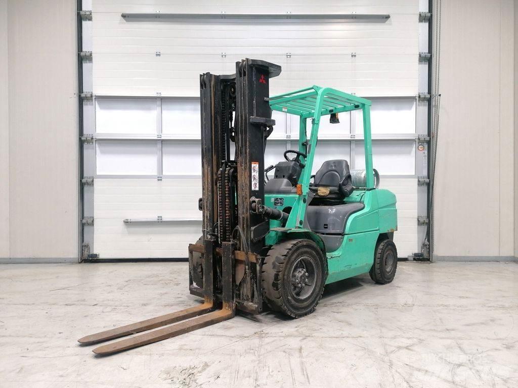 Mitsubishi FG35NT Stivuitor GPL