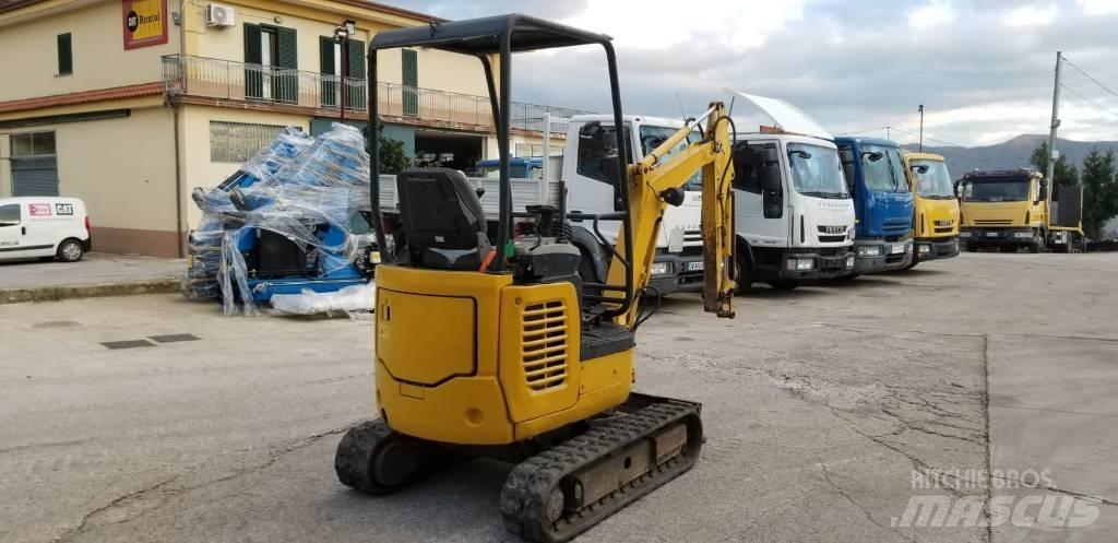 Komatsu PC14R-3HS Mini excavatoare < 7t