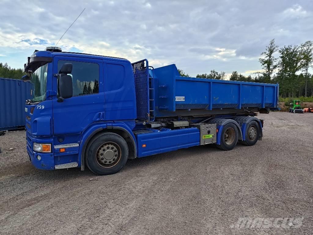 Scania P 400 Camion cu carlig de ridicare