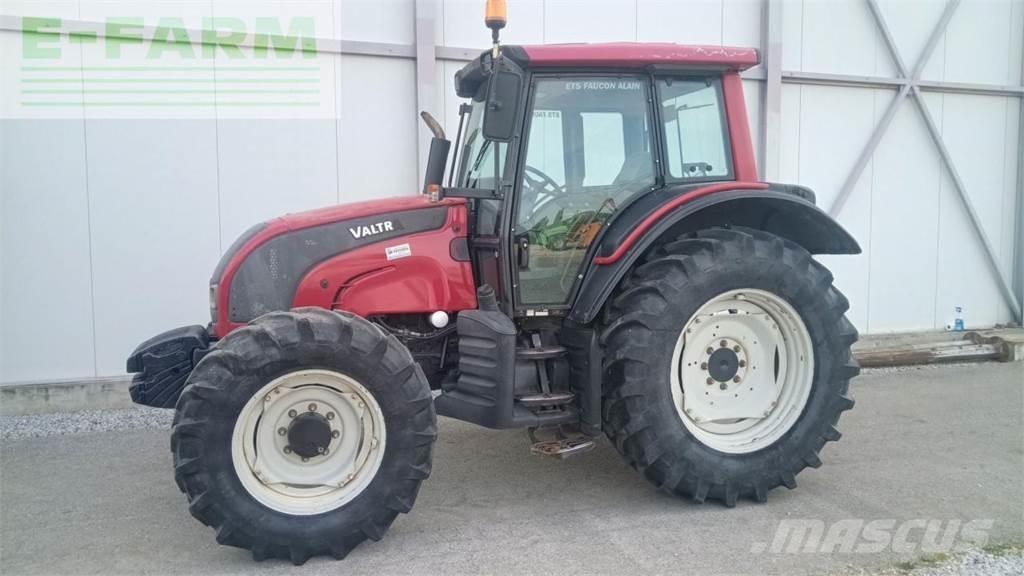 Valtra N101 PRO Tractoare