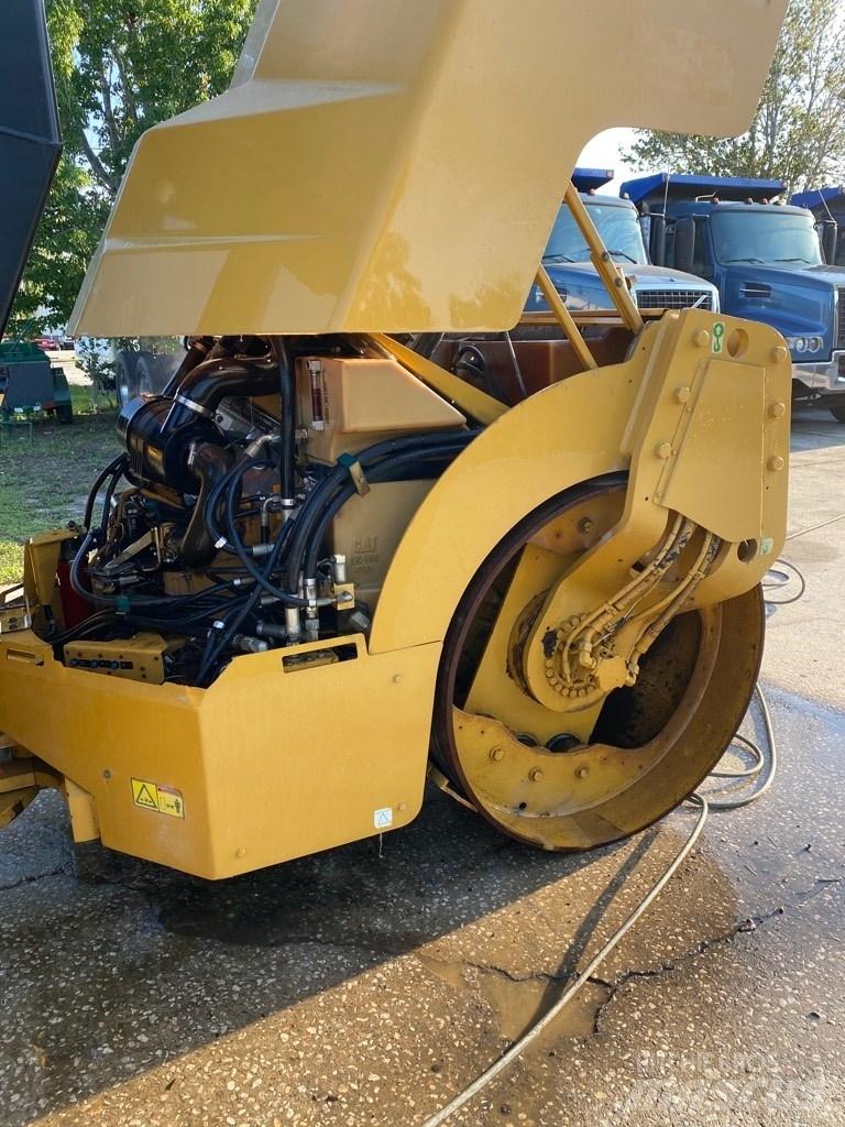 CAT CB 434 D Cilindri compactori dubli