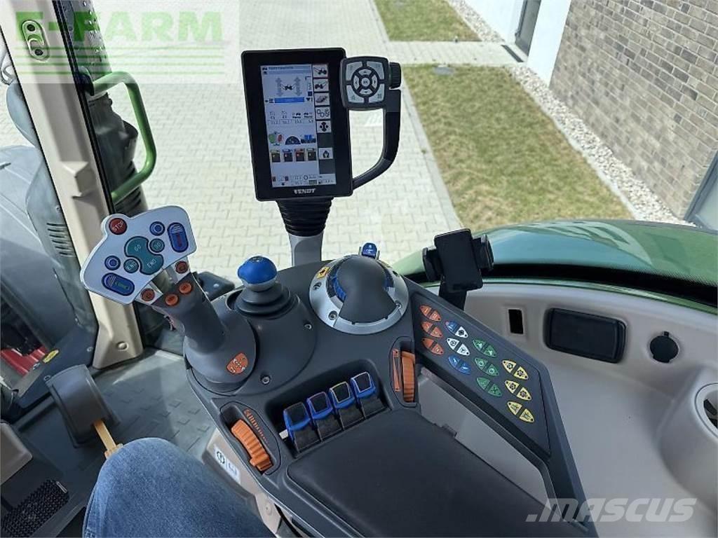 Fendt 724 vario s4 Tractoare