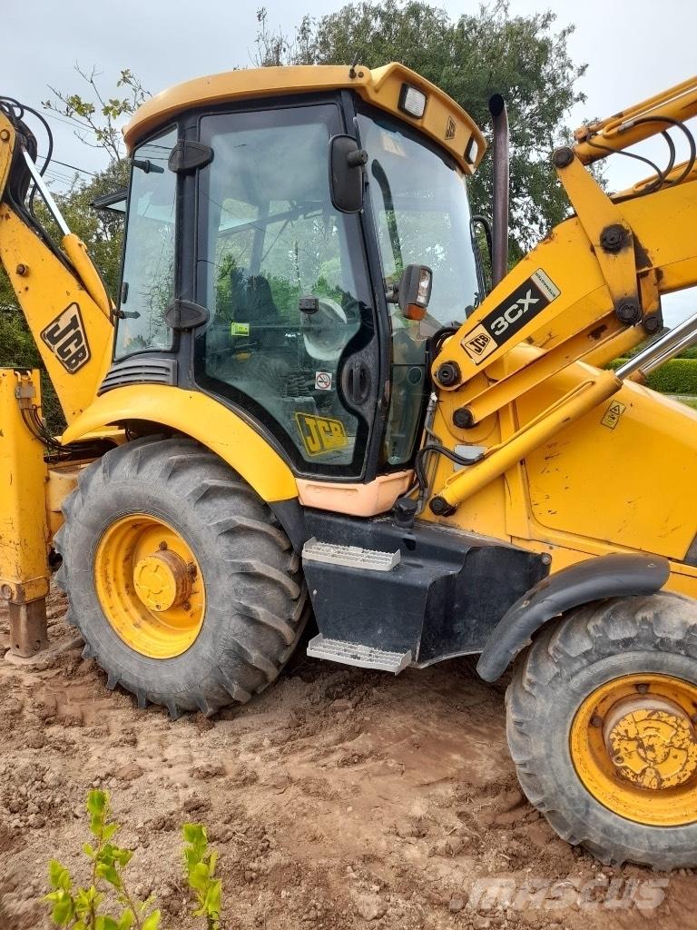 JCB 3 CX Buldoexcavatoare