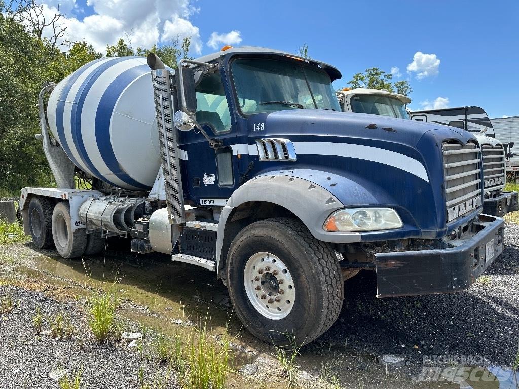 Mack GU 800 Altele