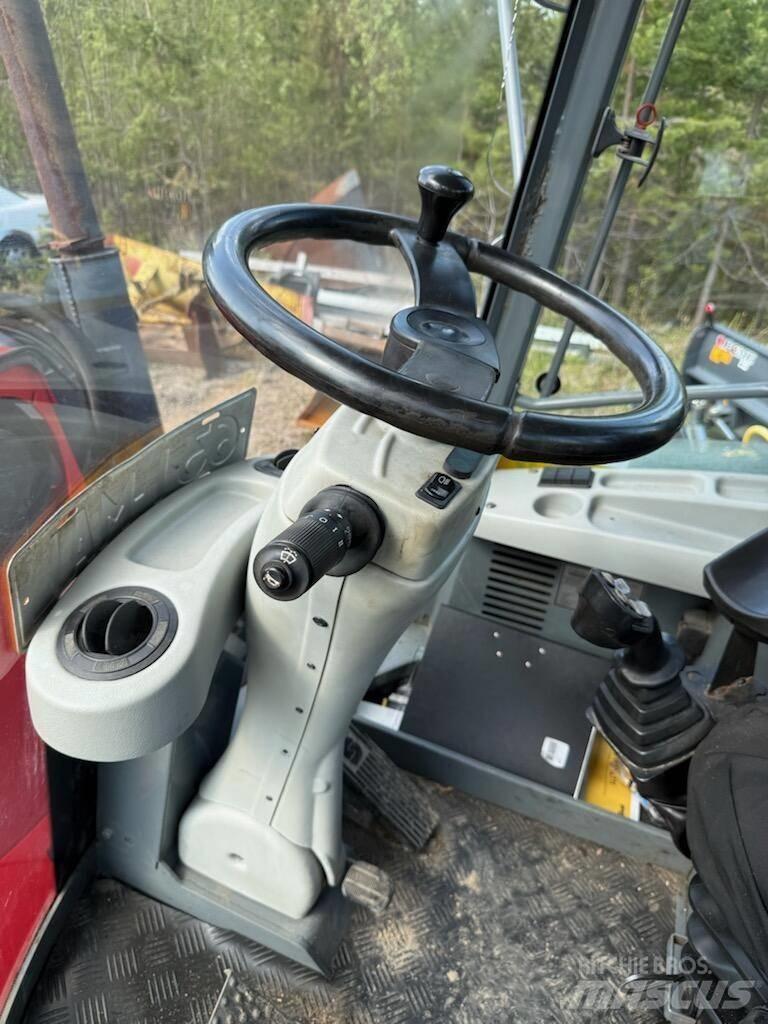Lännen 8600 G Buldoexcavatoare