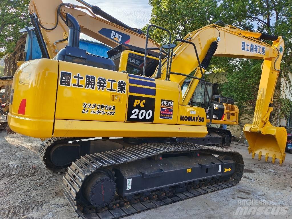 Komatsu PC 200-8 Excavatoare pe șenile
