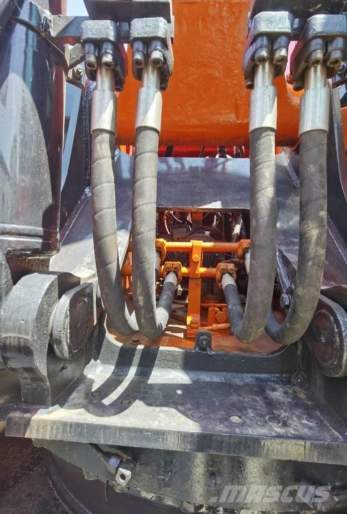 Doosan DX 225 LC-9C Excavatoare pe șenile
