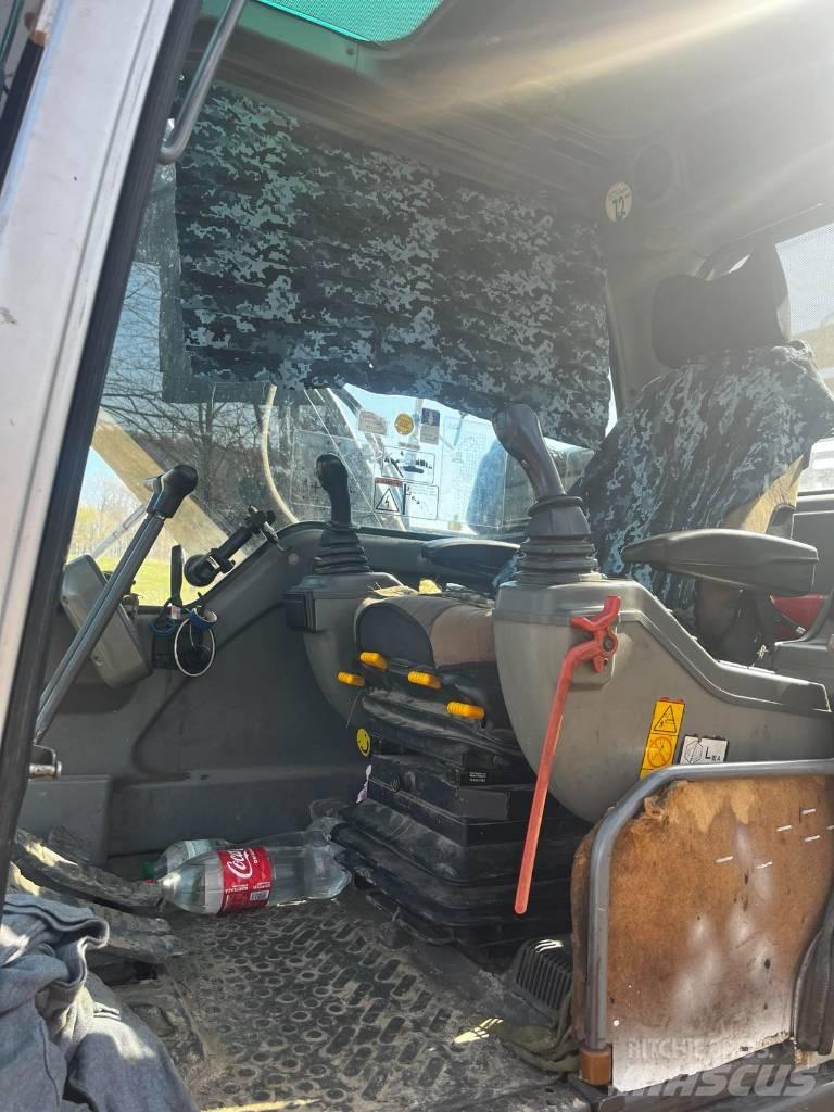 Volvo EC180BLC Excavatoare pe șenile
