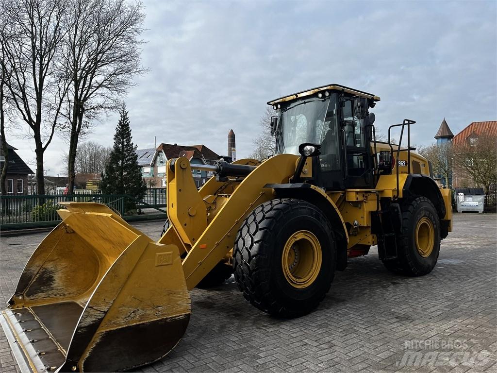 CAT 962 Incarcator pe pneuri